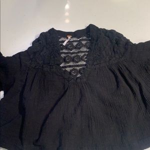 Free people V neck cropped short sleeve blouse